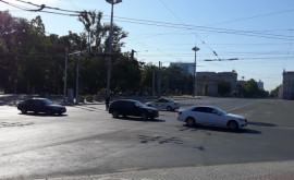 Движение транспорта на площади Великого национального собрания приостановят