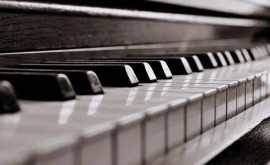 Muzicieni din șase țări vor participa la Festivalul Internațional Nopțile Pianistice