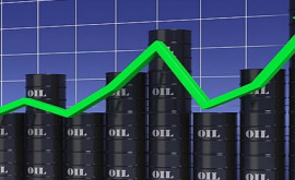 Prețul petrolului crește pentru a treia zi consecutiv care este motivul