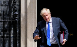 Presa Premierul britanic Boris Johnson demisionează