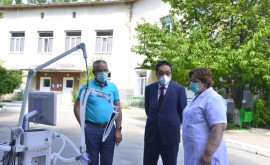 China a donat unui spital din capitală un aparat performant de ventilare artificială
