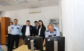 Conducătorii autorităților vamale din RMoldova și România au inspectat PTF Leușeni și Albița