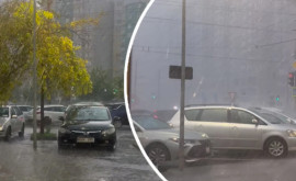 Сильный дождь превратил улицы Кишинева в реки