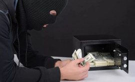 С предприятия в Калараше украли сейф с деньгами есть несколько подозреваемых