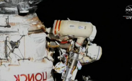 Un cosmonaut rus a revenit de urgență la bordul ISS din cauza unei probleme cu costumul său spațial