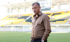 Лилиан Попеску был представлен в качестве тренера Зимбру У него многообещающие планы