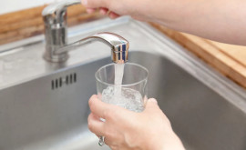 ApaCanal Chisinau опровергает информацию о непригодности для питья воды изпод крана