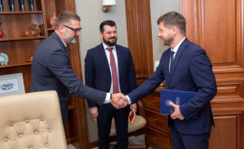 Ambasadorul României de la Chișinău în vizită la Guvern