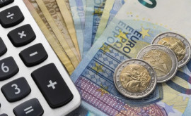 Parlamentul European a adoptat salariul minim pentru un trai decent