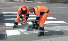 Primăria Chișinău a procurat utilaj nou pentru aplicarea marcajului rutier