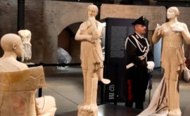 După o jumătate de secol sculpturile antice sau întors în Italia