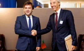 Nicu Popescu sa întîlnit cu ministrul afacerilor externe al Portugaliei 