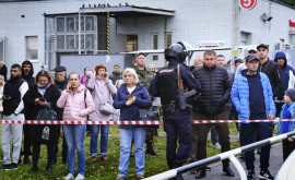 Atac terorist la o școală din Rusia un bărbat înarmat a tras în elevi