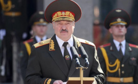 Lukașenko întrunește oficiali militari și de securitate