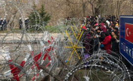 Refugiați la graniță Turcia cere Greciei să pună capăt acuzațiilor