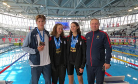 Молдавские пловцы завоевали девять медалей на турнире в Болгарии