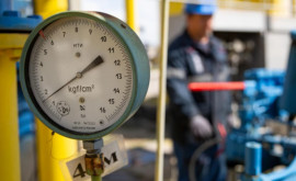 Preţurile la gaze continuă să scadă în Europa pe fondul cererii slabe temperaturilor ridicate şi intrărilor de gaze lichefiate