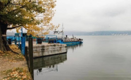 Activitatea feribotului de la Molovata a fost stopată din cauza ceții