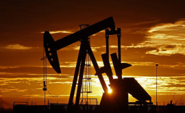 Prețurile petrolului sînt în scădere 