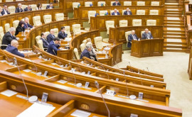 Deputații Partidului Șor boicotează din nou ședința Parlamentului