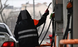 Хорошие новости Бензин и дизтопливо в Молдове продолжат дешеветь 