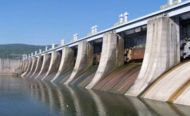 Deținătorii de construcții hidrotehnice vor fi obligați să dețină autorizația de mediu pentru folosirea apelor