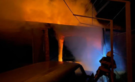 Incendiu la Orhei O persoană transportată la spital cu diverse arsuri