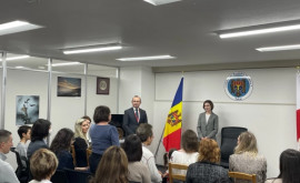Maia Sandu sa întîlnit cu membrii comunității de moldoveni din Japonia