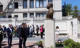 В Кишиневе в 2023 году официально откроют памятник Гейдару Алиеву 