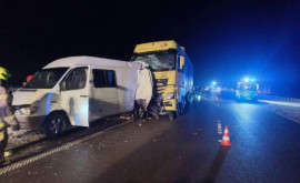 Accident în Polonia cu implicarea unui autocar cu moldoveni