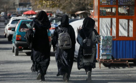 Иран захотел помочь афганским женщинам в образовании