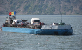 Activitatea feribotului de la Molovata a fost reluată