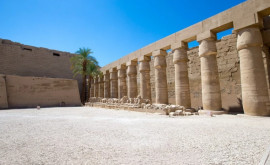 Furt de 10 tone Cîteva persoane au încercat să fure statuia lui Ramses al IIlea