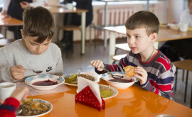 Precizări despre noile taxe pentru alimentația copiilor în grădinițe