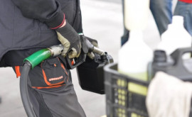 Cozi kilometrice la benzinăriile din Italia