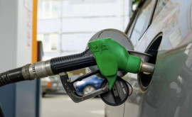 Цены на бензин и дизтопливо в Молдове снизятся и на выходных