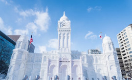 Festivalul zăpezii din Sapporo Japonia a revenit cu sculpturi uriaşe în gheaţă şi zăpadă
