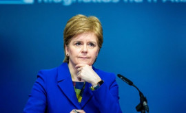 Primministrul Scoției Nicola Sturgeon demisionează