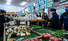 Пекин выдает малообеспеченным китайцам дотации по 6 долларов в месяц