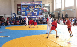 Peste 200 de sportivi au participat la Campionatul Republicii Moldova de Sambo