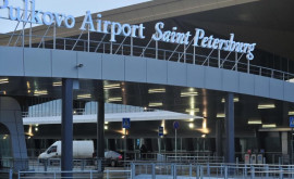В аэропорту СанктПетербурга объявлена задержка рейсов