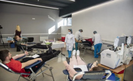 UTM a lansat o campanie umanitară îndemnînd studenții să doneze sînge