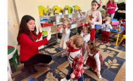 Семьи с детьми из Украины могут посещать Центр развития при Театре кукол Licurici