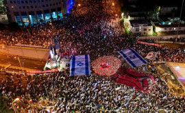 Крупнейшая в истории Израиля акция протеста сотни тысяч человек вышли на улицы