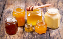 Studiu 46 din mierea importată în UE este falsă O parte vine din Moldova