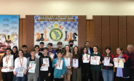 Кто победил в чемпионате Молдовы по быстрым шахматам среди молодёжи 