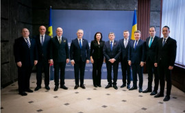 Гросу провел дискуссию с группой депутатов румынского парламента