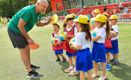 Federația Moldovenească de Fotbal va premia 56 de antrenori de copii