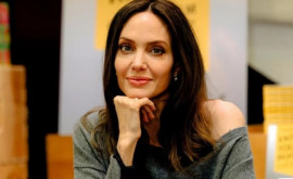 Angelina Jolie plănuiește să lanseze un brand personal
