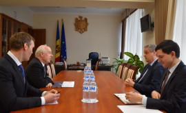 Despre ce a vorbit vicepremierul Oleg Serebrian cu Ambasadorul SUA 